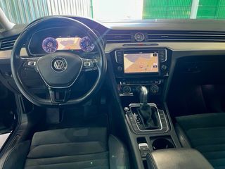 Volkswagen Passat 2.0 Tdi 150 cv Auto
