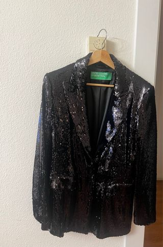 Chaqueta lentejuelas Benetton negra #chaqueta#bri