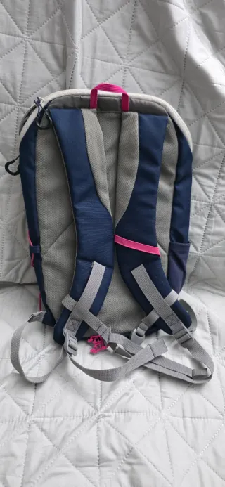 Mochila Quechua 10L Niños/as Azul y Rosa