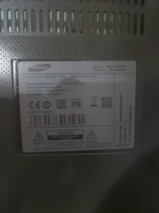 Televisión Samsung 40 Negra