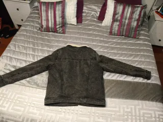 Cazadora vaquera Hollister forrada Talla L