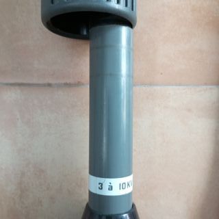 Pértiga con detector tesión.