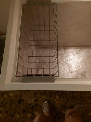 Congelador grande blanco