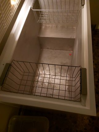 Congelador grande blanco