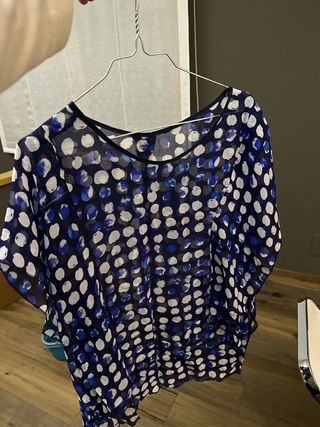 Maglietta da donna sartoriale in taglia 42