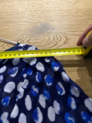 Maglietta da donna sartoriale in taglia 42