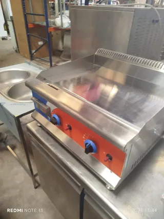 Piastra industriale a gas con superficie in cromoduro