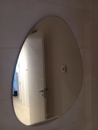 Mamparas, cristalería, aluminio y servicio manitas