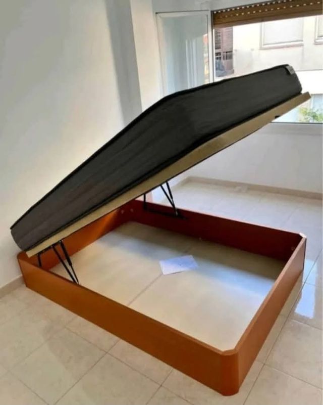 Canapé com colchão para separação de viscoelástica ou líquidos