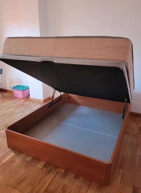 Canapé com colchão para separação de viscoelástica ou líquidos