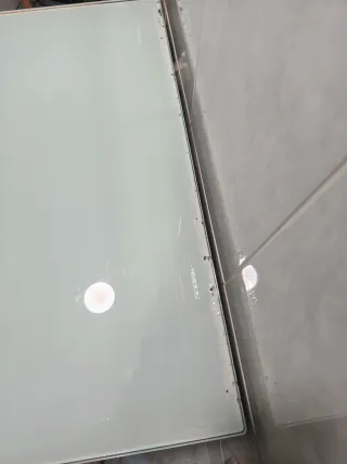 Mesa de cocina cristal y metal