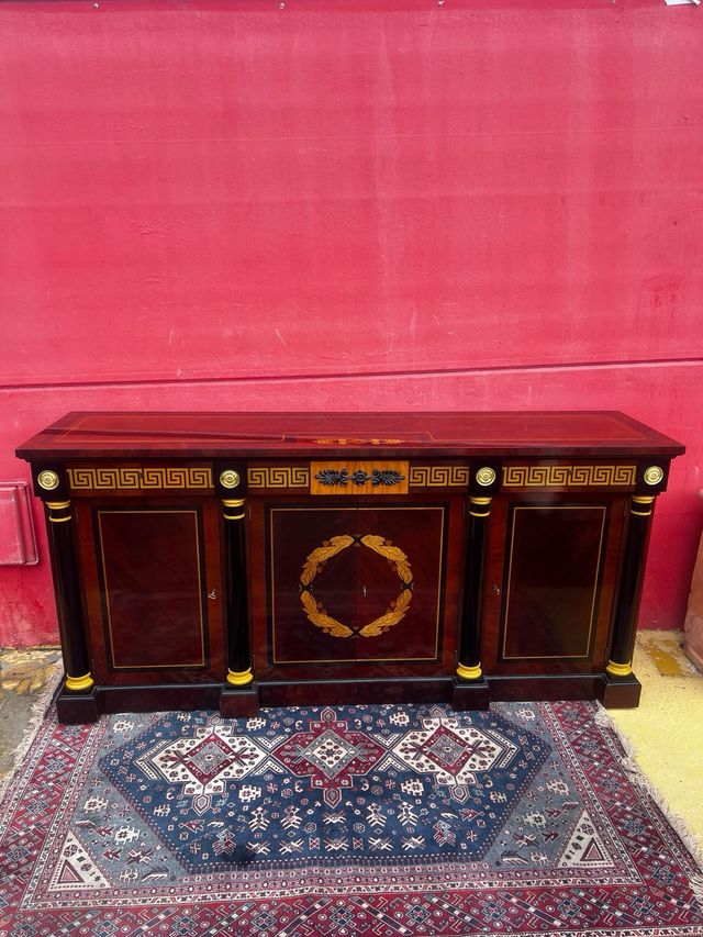 Aparador de lujo estilo barroco