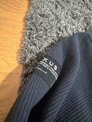 Polo YUXUS gris talla L