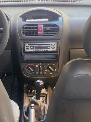 Opel Combo 2004 para revisar