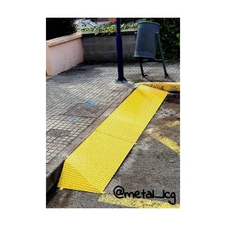 Rampa de acceso para garaje