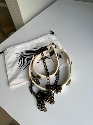 Cintura Roberto Cavalli con borchie e catene