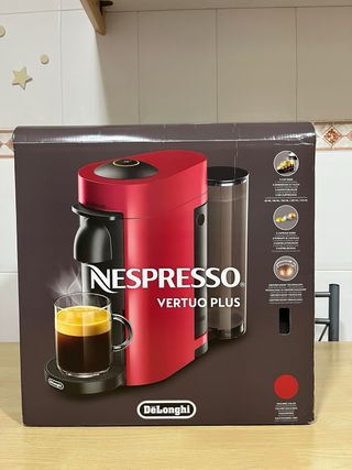 Cafetera Nespresso Vertuo Cherry Red