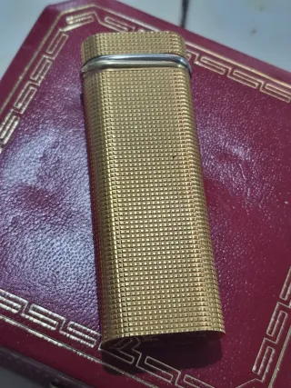 Lighter Cartier Paris Placcato Oro anello Trinity