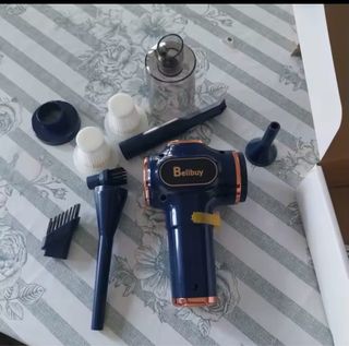 Aspirador compacto y potente azul