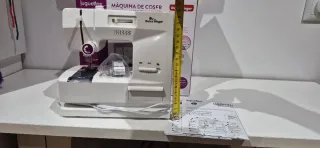 Máquina de coser infantil Juguettos Zig Zag