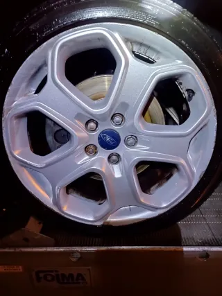 Llantas Ford Focus Mondeo 18