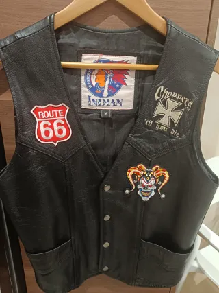 Chaleco motero de piel de bufalo