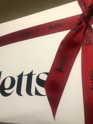 Manta de alpaca artesanal roja