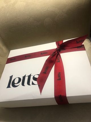 Manta de alpaca artesanal roja