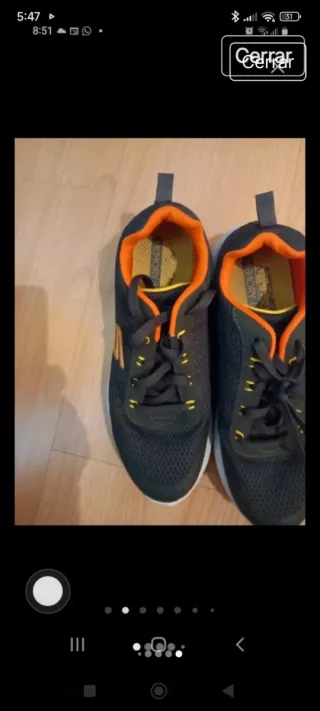 Zapatillas Skechers gris y Naranja