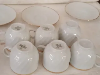 Servizio 6 tazze caffè porcellana oro.