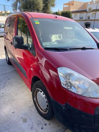 Peugeot Partner 2012