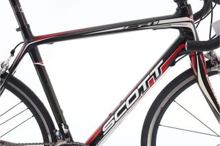 Scott CR1 Pro (carretera) t.54 Reacondicionada