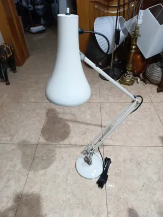 Lámpara Flexo Metálica Vintage Blanca creo Luxo