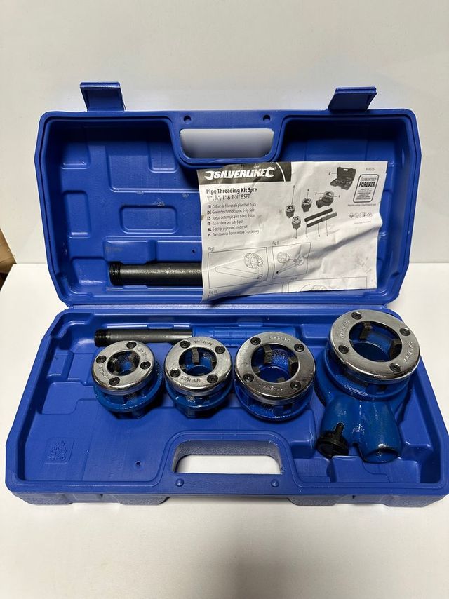 Silverline Tools 868556 - Set di maschi per filettatura