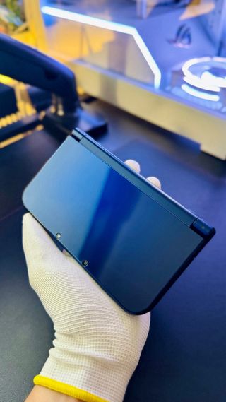 DOPPIO IPS New Nintendo 3ds XL Blu con giochi