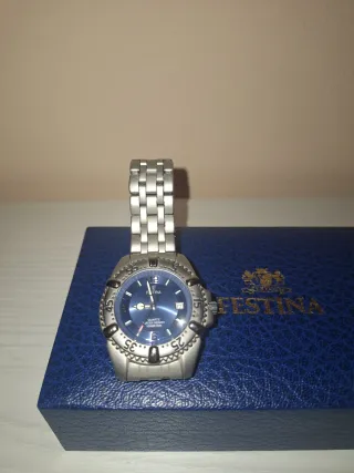 Orologio Festina con cinturino blu