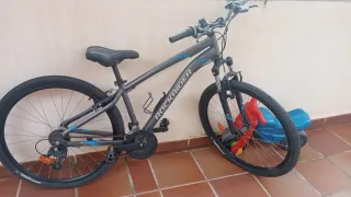 Bicicleta de Montaña Rockrider Gris