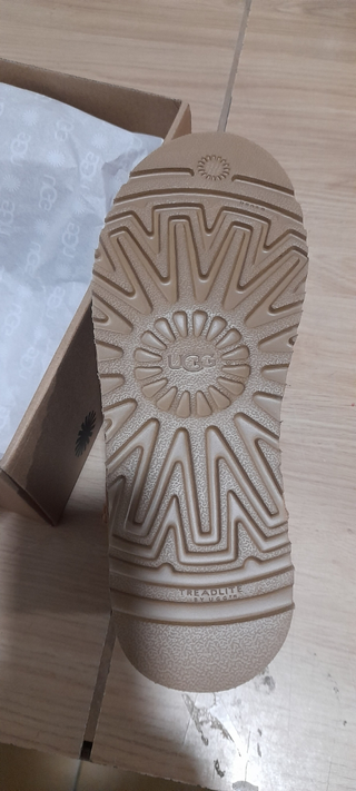 Botas UGG Classic Ultra Mini Beige