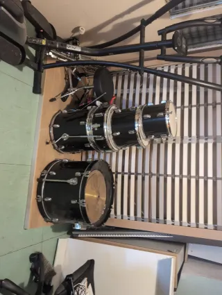 Batería Acústica Negra