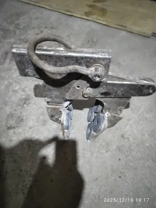 Pinzas Mordazas. Elevación Grúa.