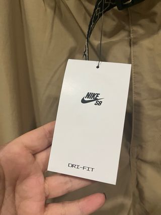 Pantaloni cargo Nike beige