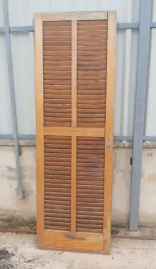 Persiana mallorquina de madera