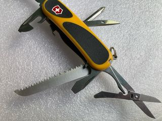 Canivete Victorinox Evolution Grip S18 lockblade