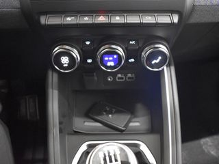 Renault Clio 1.0 TCE 90CV Techno