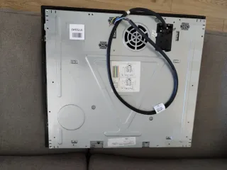 Placa de induccion con zona flex. Marca Bosch.