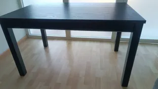 Mesa de comedor extensible de madera