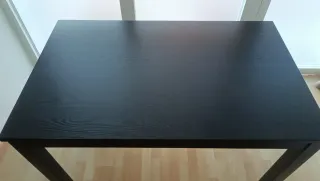 Mesa de comedor extensible de madera