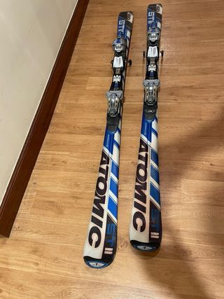 Esquís Atomic Mujer + Botas Talla 43