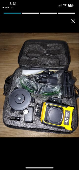 Nivel Láser NUMNER 360° X 4 CON TRÍPODE