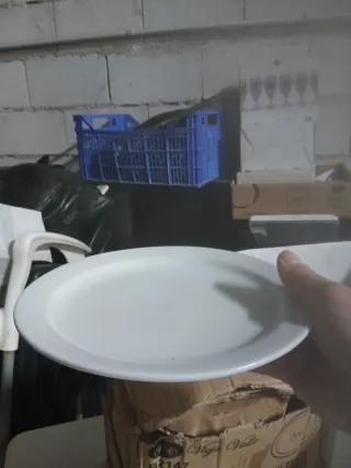 Piatti in vetro trasparente